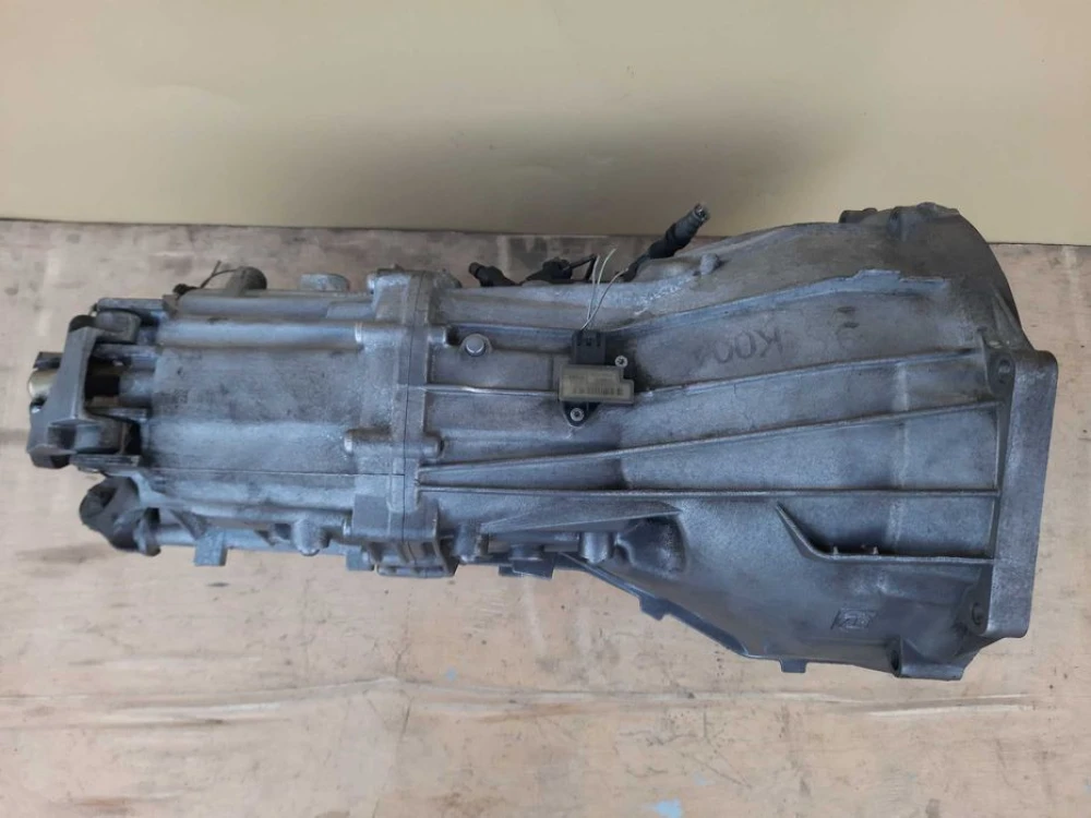 Коробка передач BMW 2.0d бмв МКПП  1089401049 - (51)