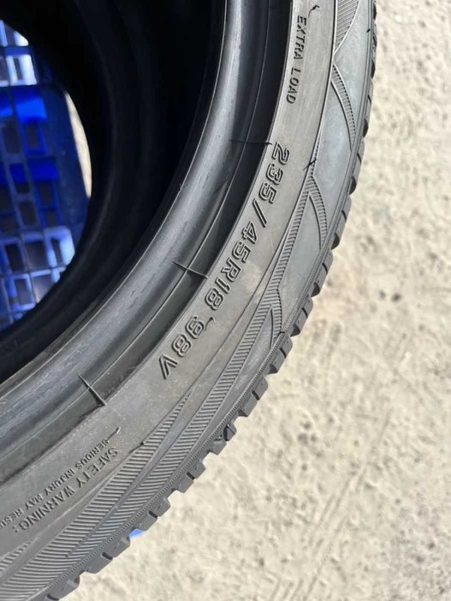 235/45 r18 Falken Eurowinter HS Резина зимняя 95%