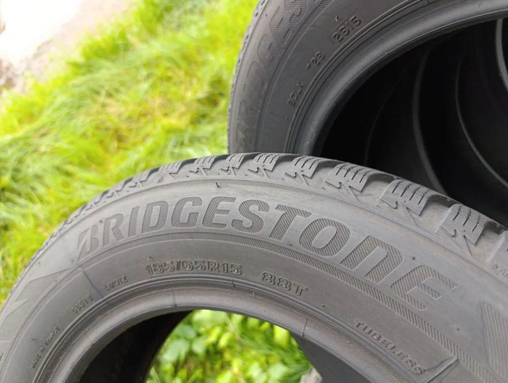 Зимові шини Bridgestone 185/65 R15 резина Р15