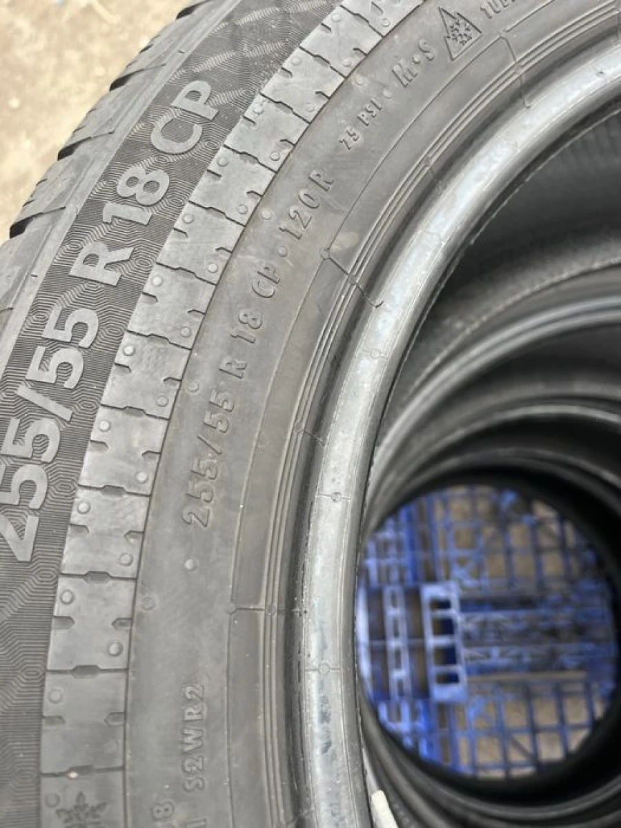 255/55 r18с Continental VanContact Camper Резина зимняя