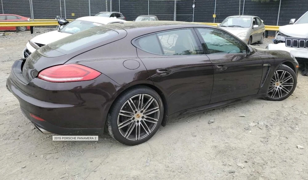 Porsche Panamera кузов, запчастини