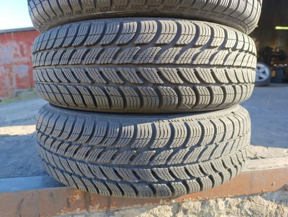 Зимові шини Debica 165/70 R14 резина Р14