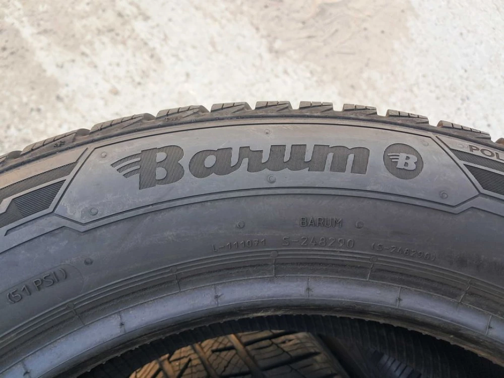 Резина зима 95%(8,4мм) протектор Barum 205/55 R16 Polaris 5