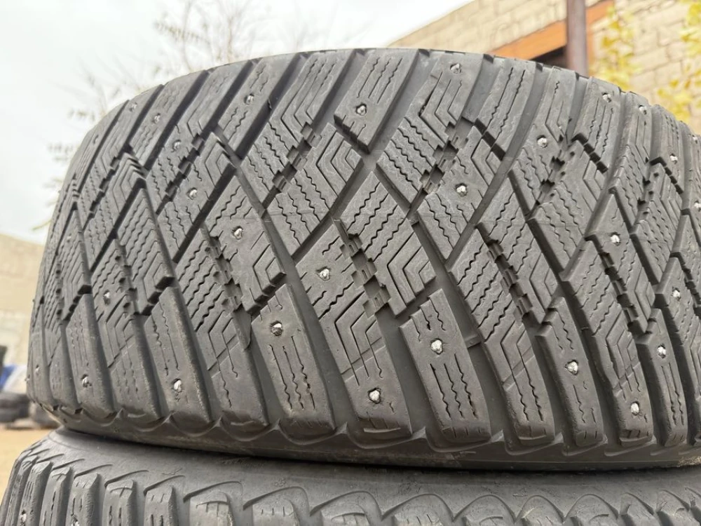 245/45 r19 Goodyear UltraGrip Резина зимняя