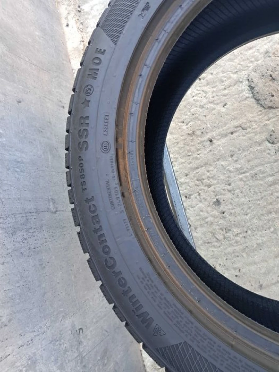 Резина зима 90% протектор Continental 245/45 R17 TS850P Runflat DOT22