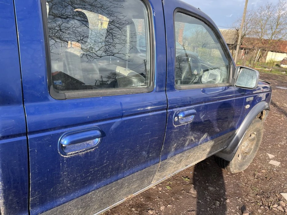 Дверь стекло Ford Ranger 01-05р Рангер запчасти б/у