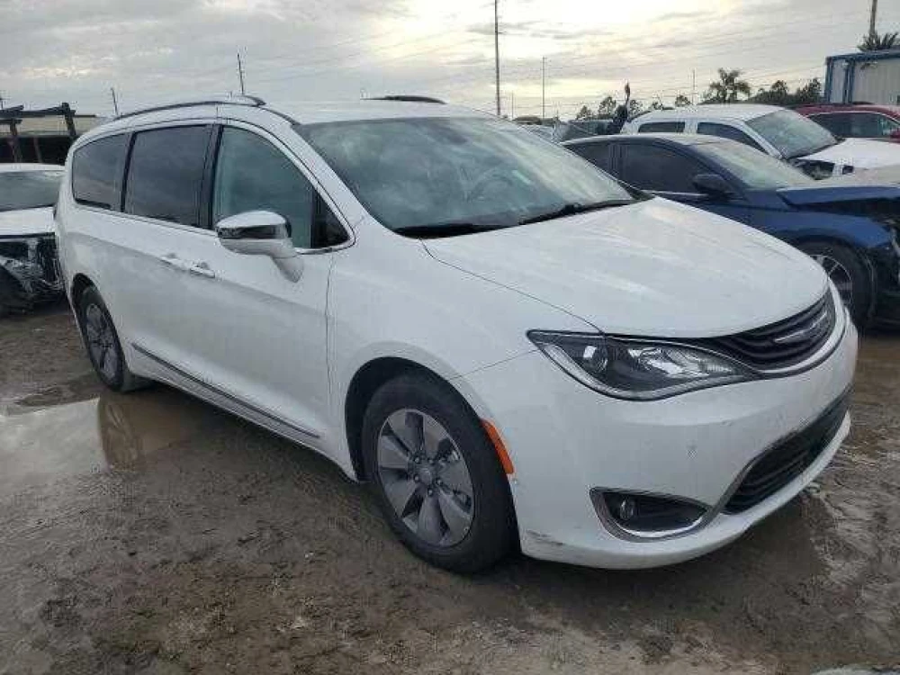 Chrysler Pacifica Hybrid кузов