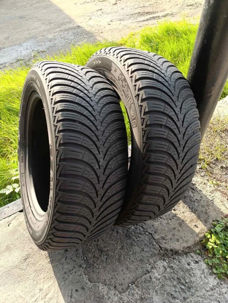 Зимові шини 205/60 R16