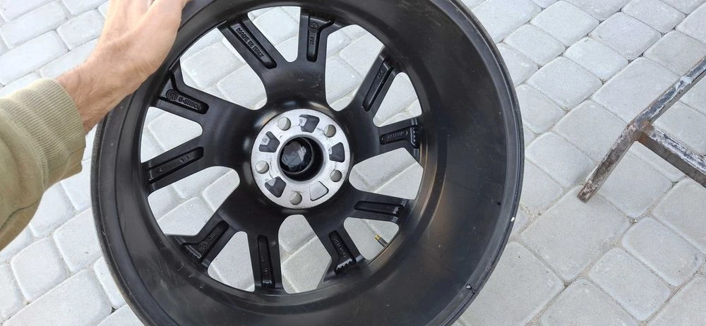 Диски Fondmetal R19 5x120 8,5J ET50 Insignia Malibu CTS Regal Marvel R