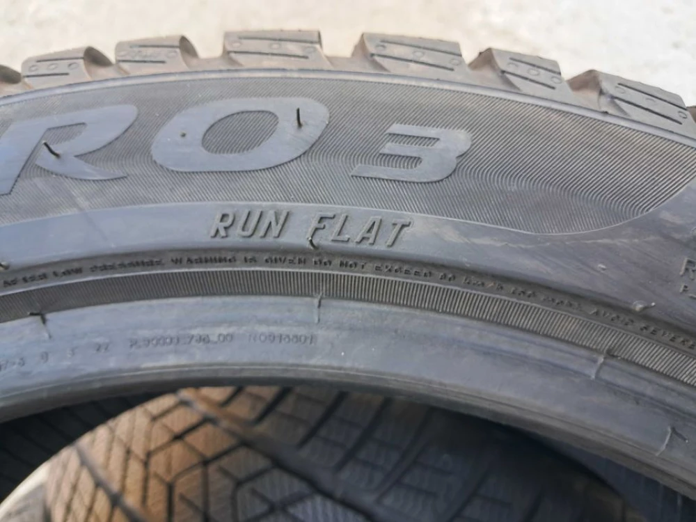 Резина зима 95% протектор Pirelli 225/45 R18 Sottozero 3 * Runflat BMW