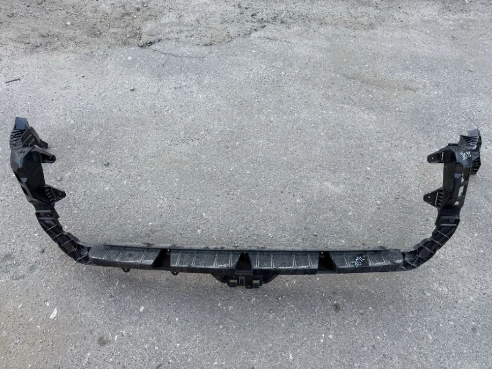 Кріплення бампера заднього jeep cherokee kl 2018 2019 2020