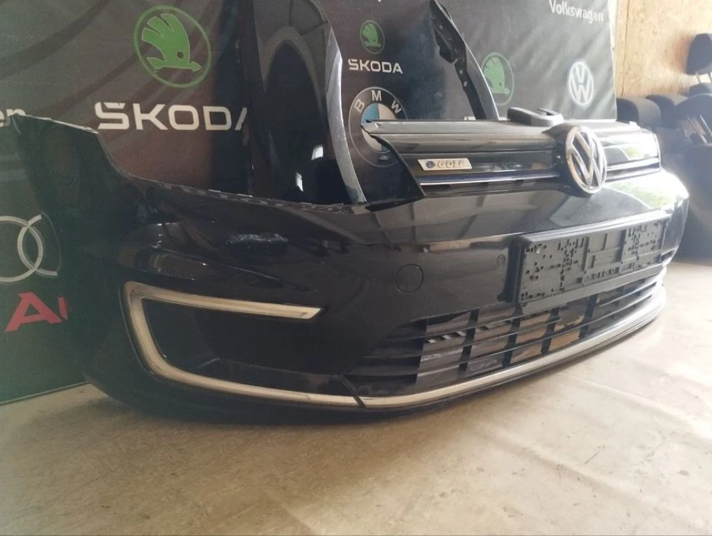 Бампер передний фара фары крыло крилья е гольф гольф 7 VW E Golf LC9X