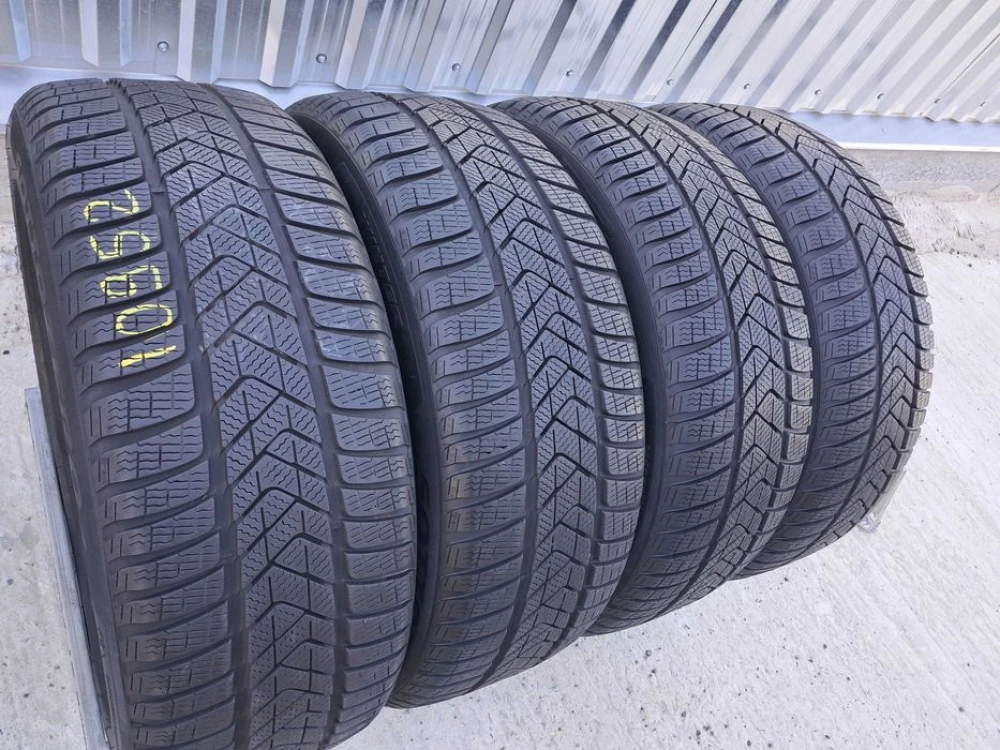 Резина зима 85% протектор Pirelli 225/55 R18 Sottozero 3