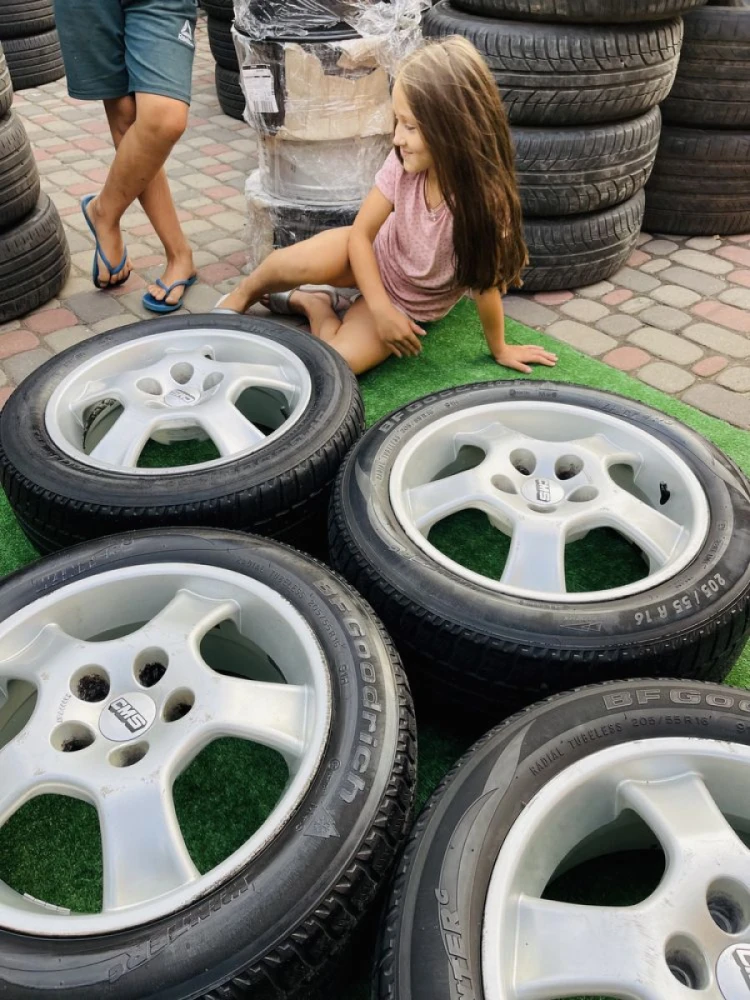 Диски 5/112 R16 з резиною 205/55
