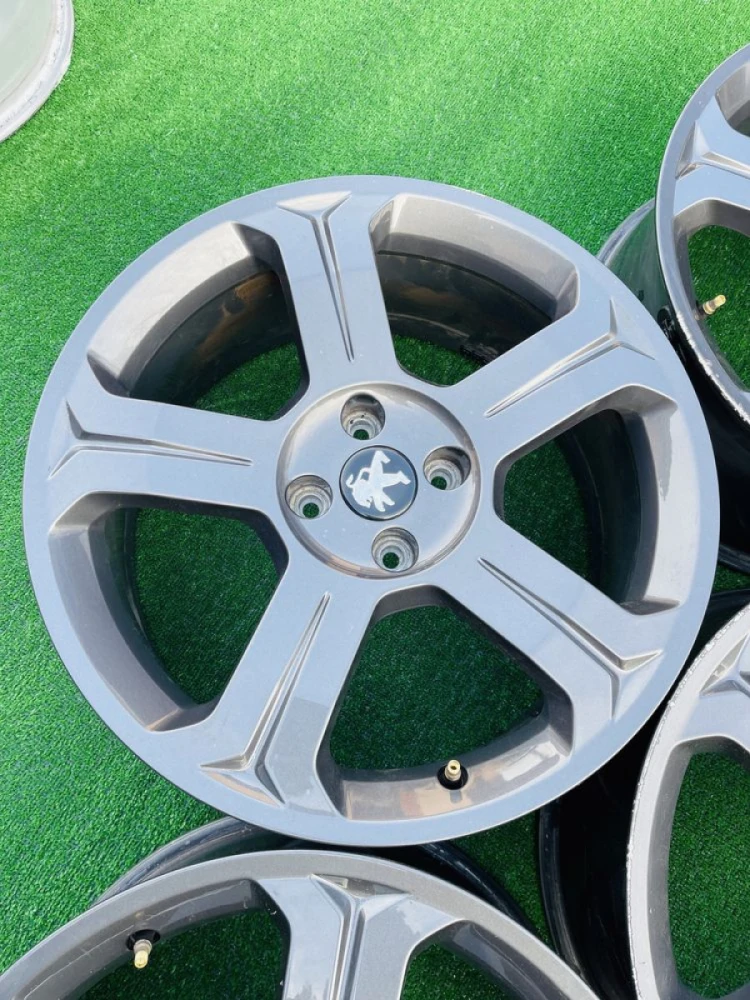 Диски 4/108 R18 з датчиками тиску Peugeout, Citroen
