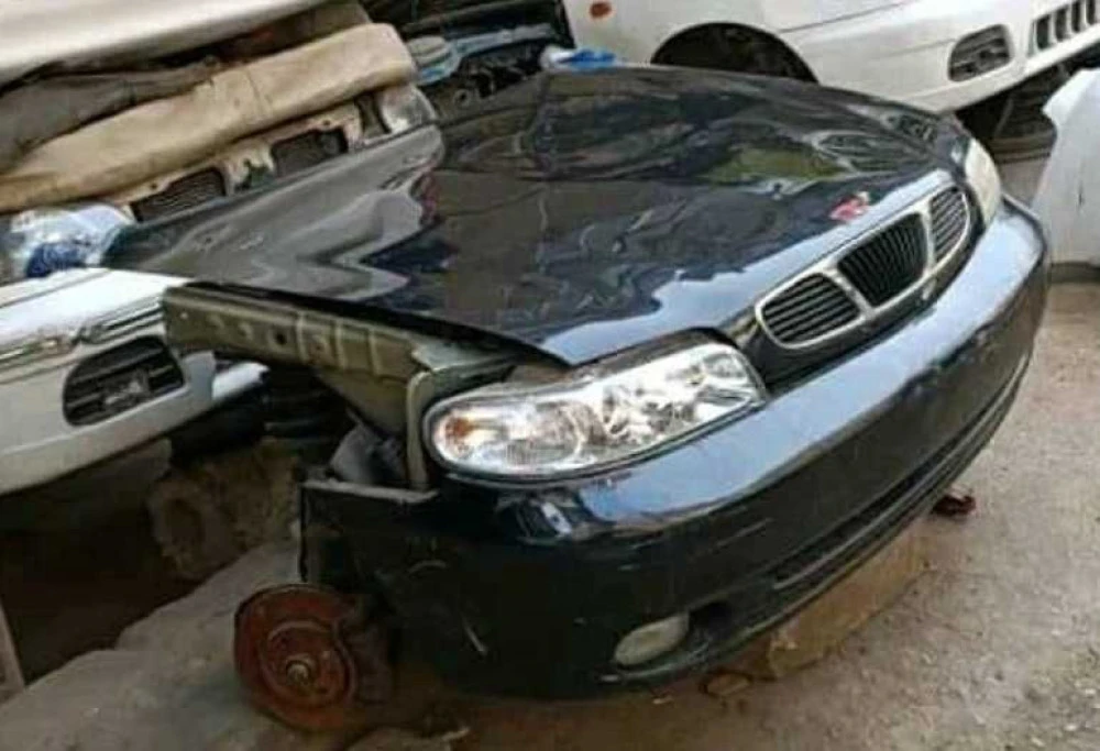 Капот +Решётка   Daewoo Nubira Leganza Tacuma