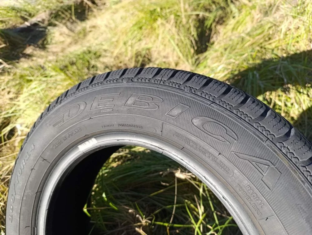 Зимові шини Debica 165/70 R14 резина Р14