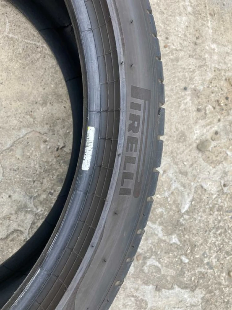 Шина,скат,колесо 275/35/R22 PIRELLI P-ZERO 21 року