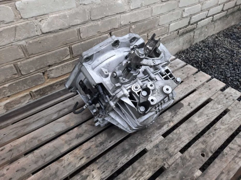 Коробка МКПП Opel 1.7 Astra Zafira Опель Астра Зафіра 55194293