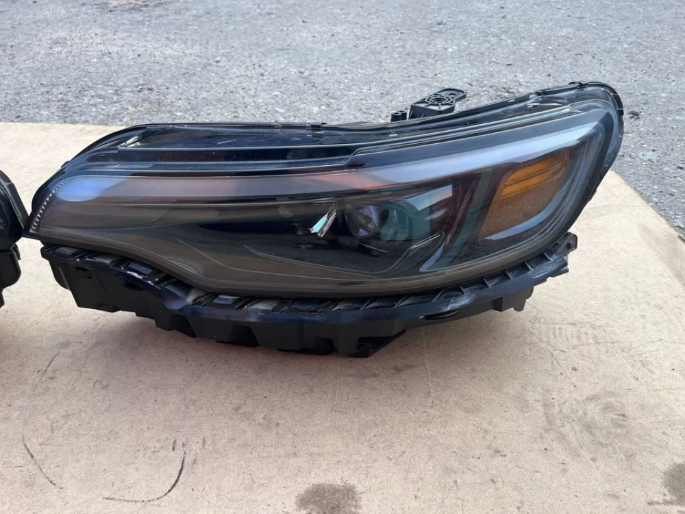 Фара фары jeep cherokee kl 2018 2019 2020 2021