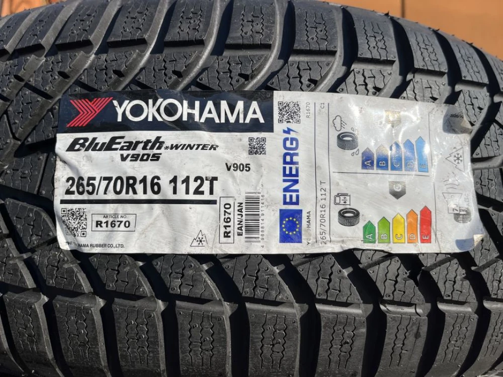 265/70 r16 Yokohama BluEarth winter V905 Резина зимняя НОВАЯ
