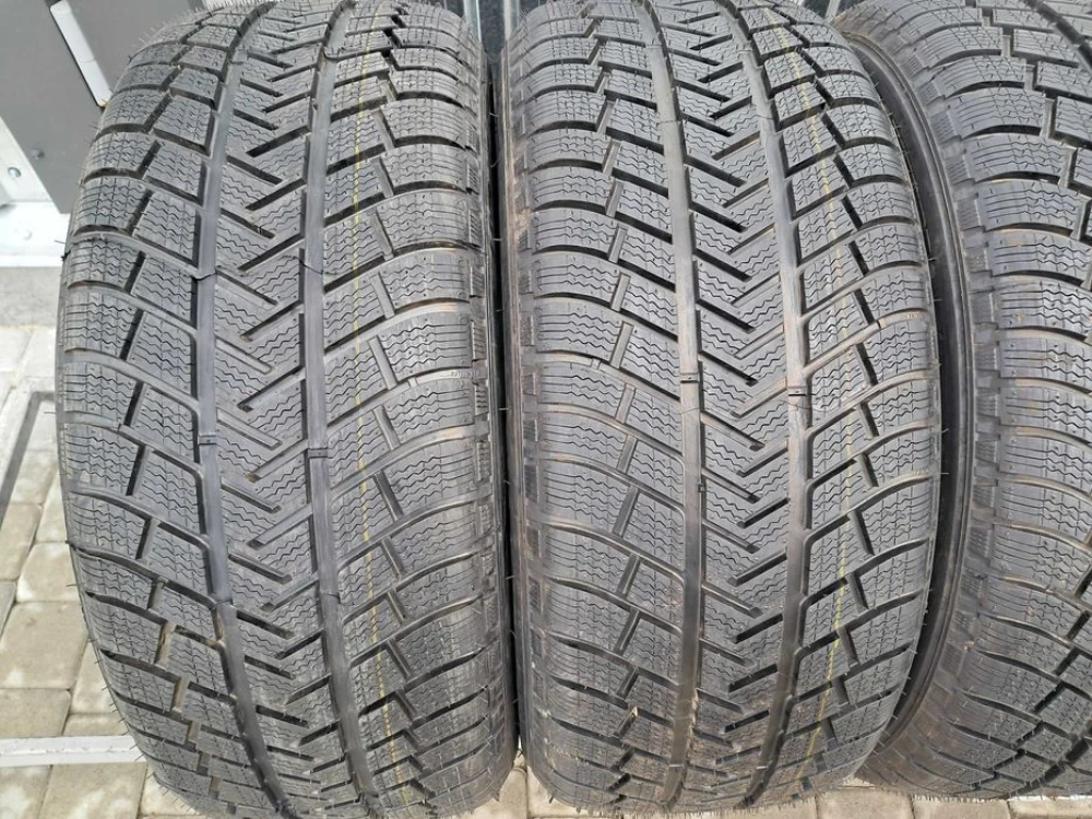 Резина зима НОВА Michelin 255/55 R18 Latitude Alpin MO