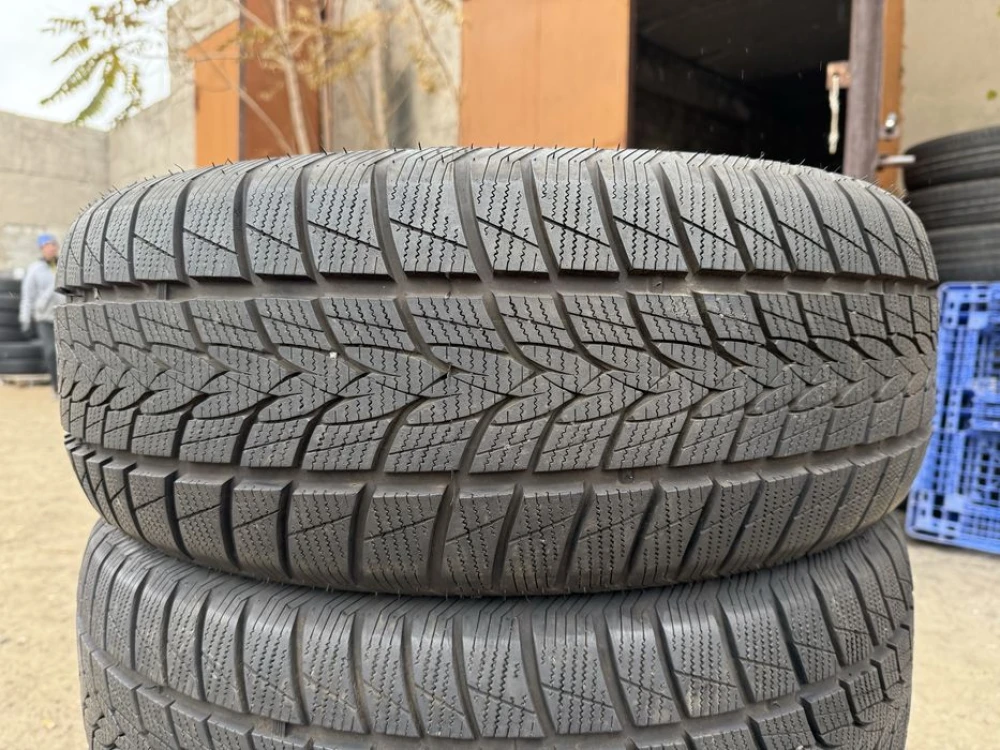 235/55 r18 Imperial SnowDragon 23 год Резина зимняя 99%