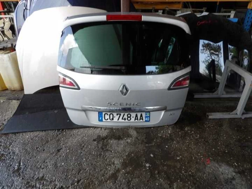 Крышка багажника Renault Scenic III рест