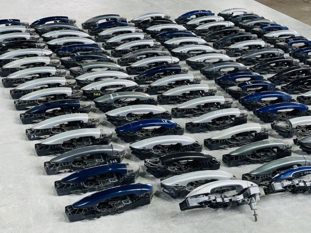 Ручка двери VW Passat B6 ручка Пассат Б6 кронштейн перед зад