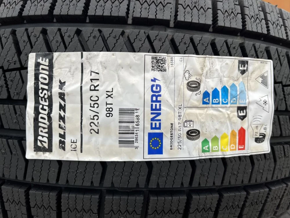 225/50 r17 Bridgestone Blizzak Ice НОВАЯ Резина зимняя Липучка