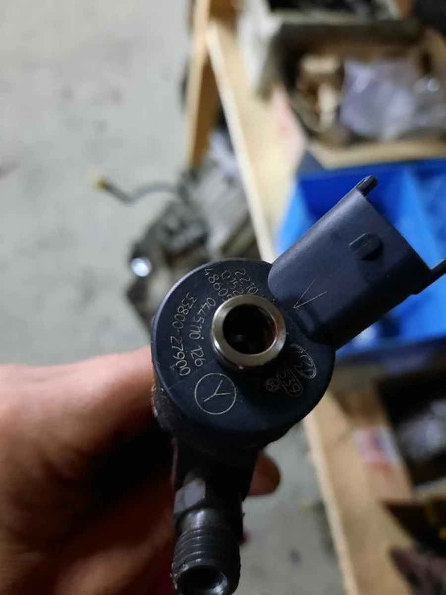 Форсунки 2.0 Hyundai Tucson Kia Cerato 0445110064 Санта Фе 0445110126