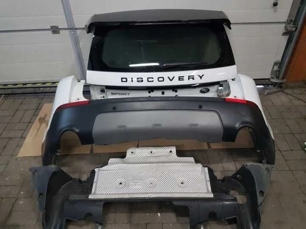 Бампер задний Land Rover Discovery Sport