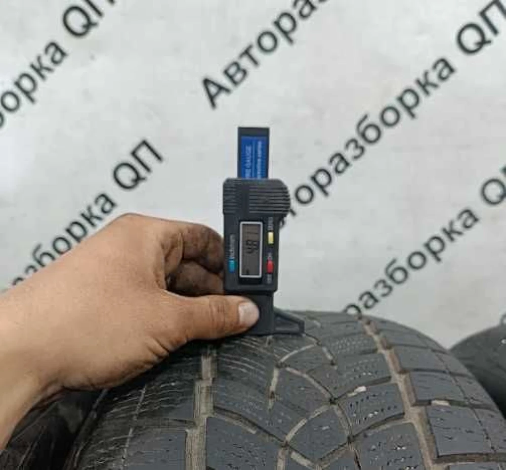 Шины (резина) 225 65 17 зима GoodYear Ultragrip Ice (комплект, 4 шт.)