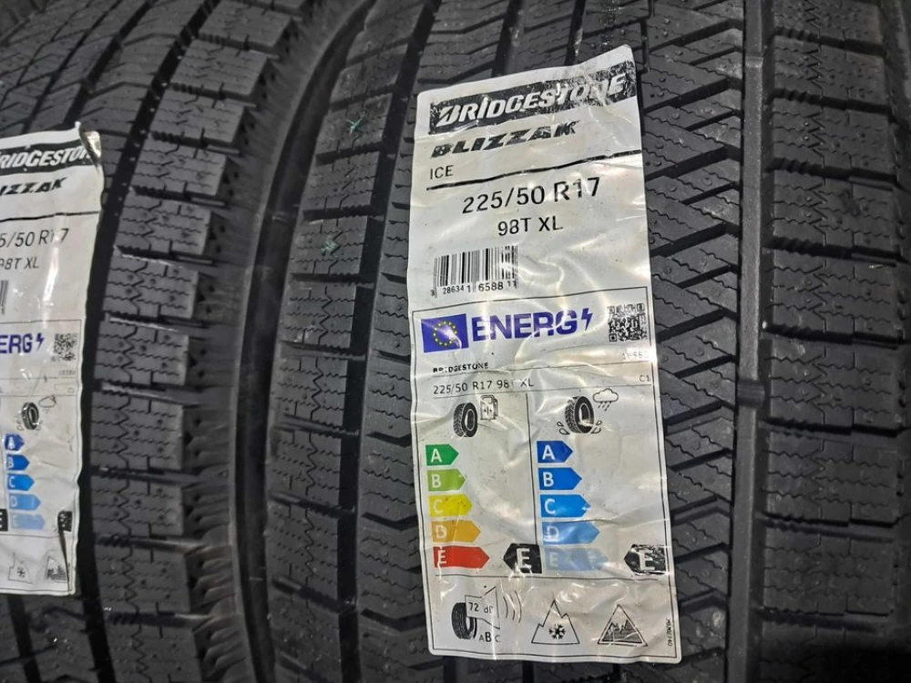 Резина зима НОВА Bridgestone 225/50 R17 Blizzak ICE 2021р.