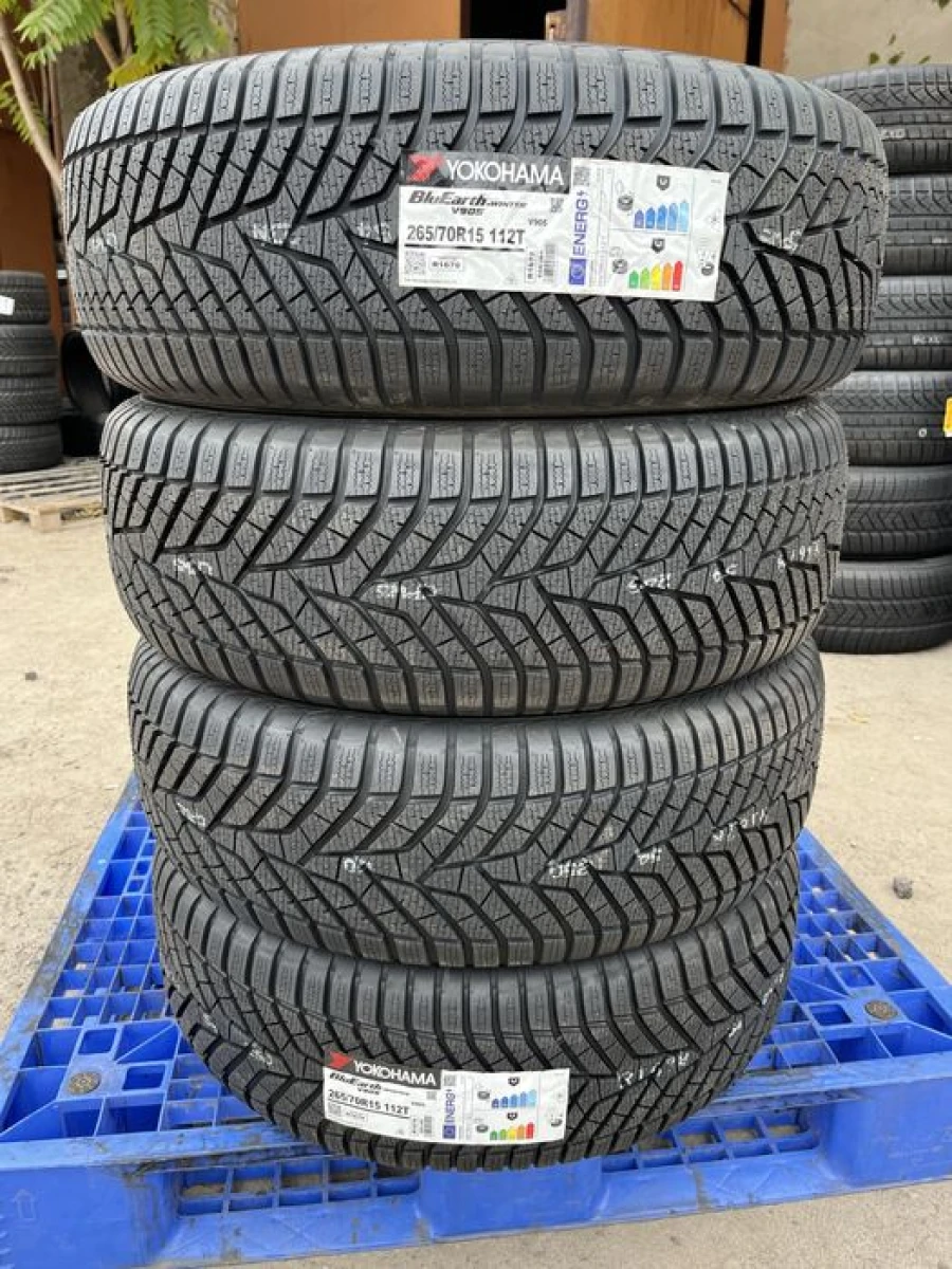 265/70 r15 Yokohama BluEarth winter V905 24 год НОВАЯ Резина зимняя