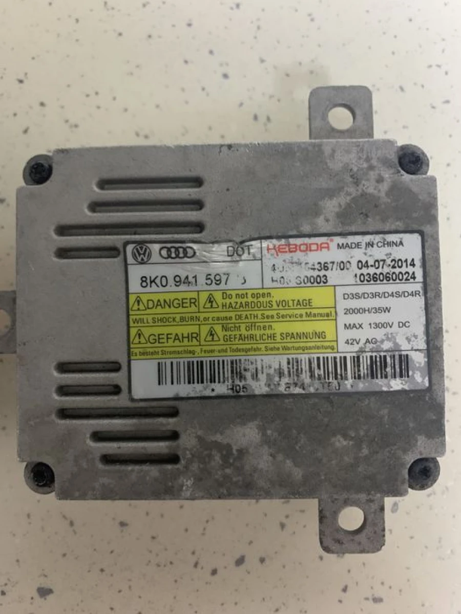 Блок модуль фари xenon Audi VW A3 A4 8v A6 Q5 Q7 8k0941597B 8k0941597E