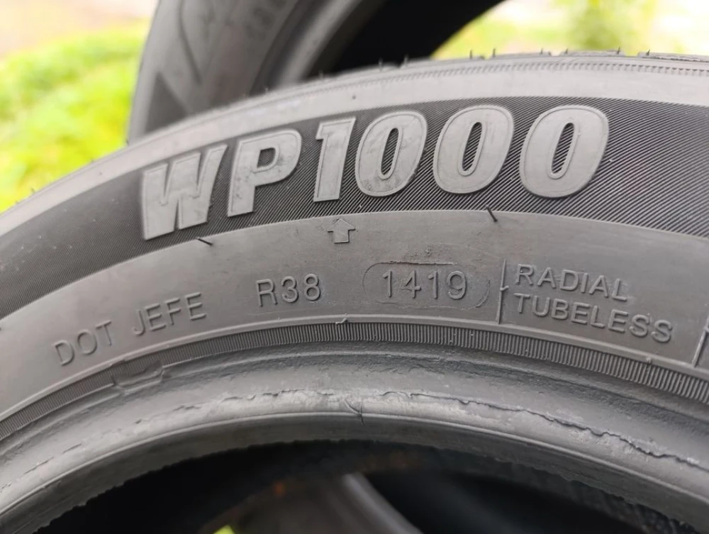 Майже нові зимові шини Zeetex 195/65 R15 резина Р15