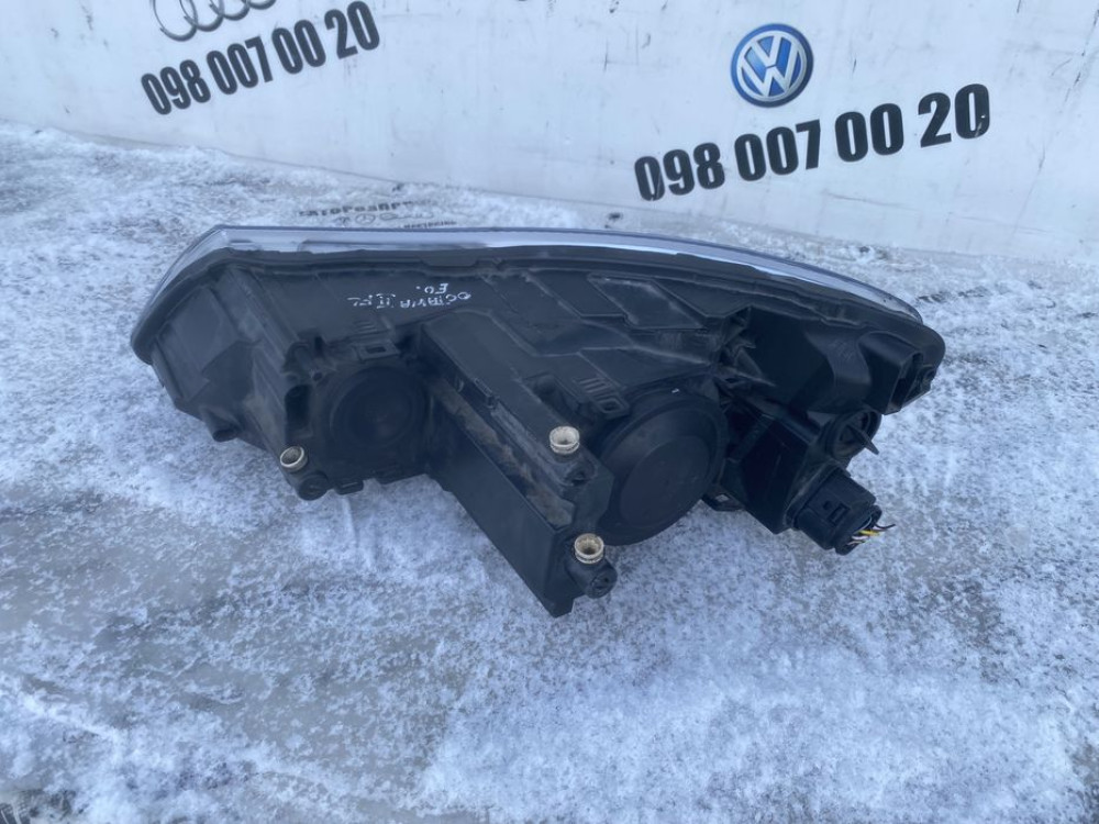 Фари Фара Лампа Skoda Oktavia A5 FL 2008-2012