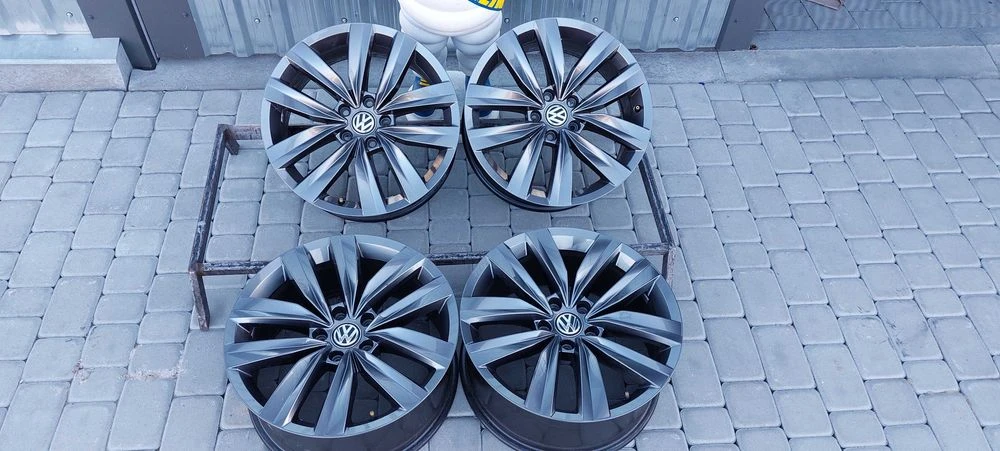 Диски VW R18 5x112 8J ET40 Arteon Beetle CC EOS Passat B7 B8 Scirocco