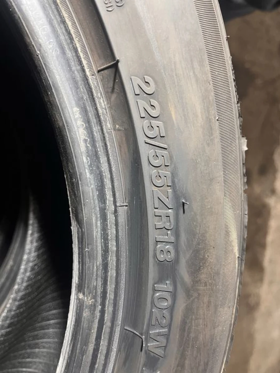 Резина 225 55 r18 2023 рік 7мм