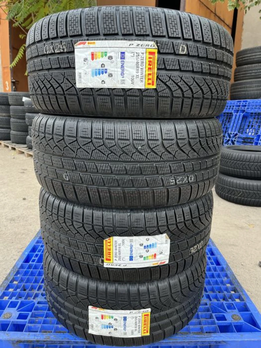 255/40 r19 Pirelli PZero Winter НОВАЯ Germany Резина зимняя