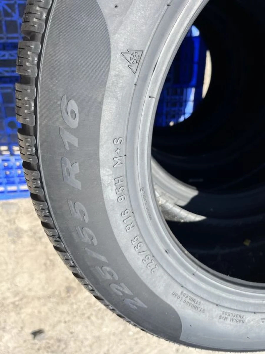 225/55 r16 Pirelli Sottozero 2 winter НОВАЯ Резина зимняя