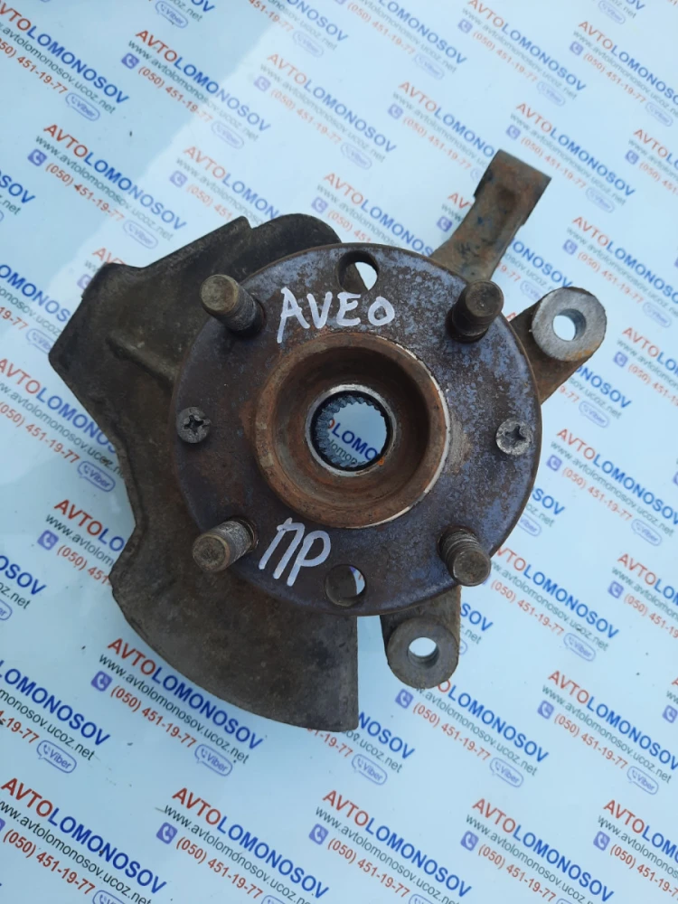 96459242 Поворотный кулак Chevrolet Aveo 96459243
