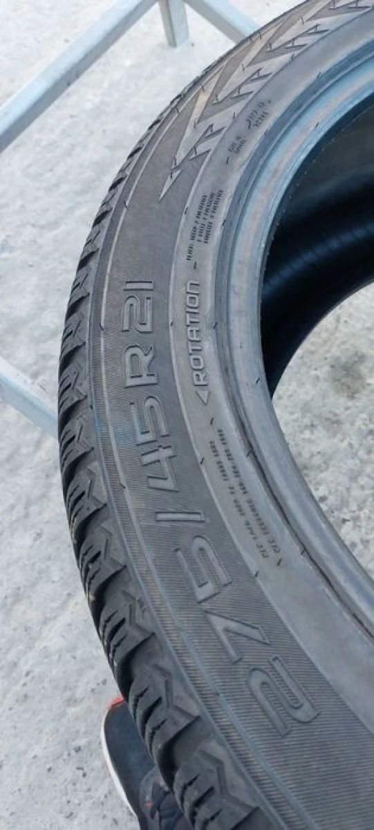 Резина зима 85% протектор Nokian 275/45 R21 WR SUV 4