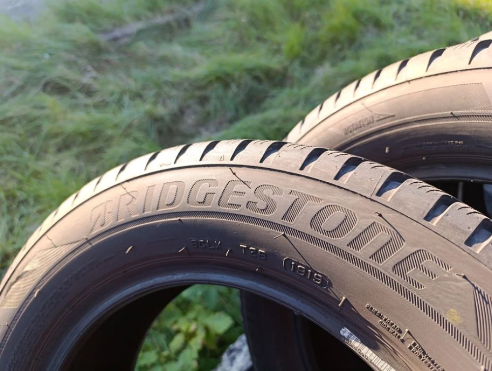 Зимові шини Bridgestone 185/65 R15 резина Р15