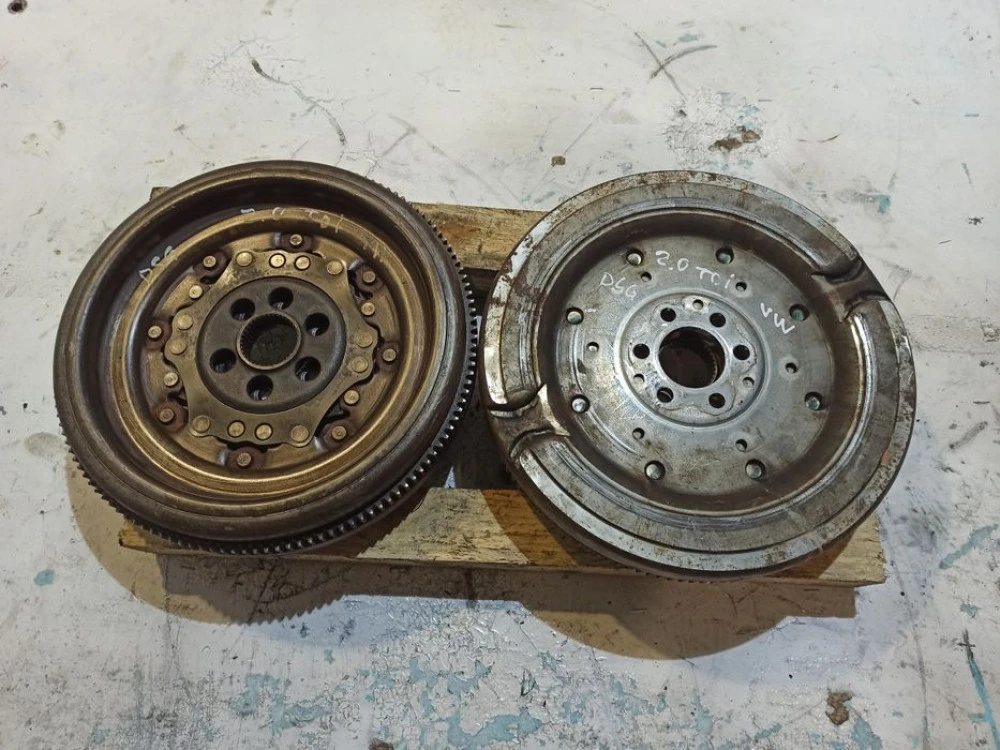 Маховик демпфер двохмасовий 03G105266BD VW Audi Skoda DSG 2.0 TDI