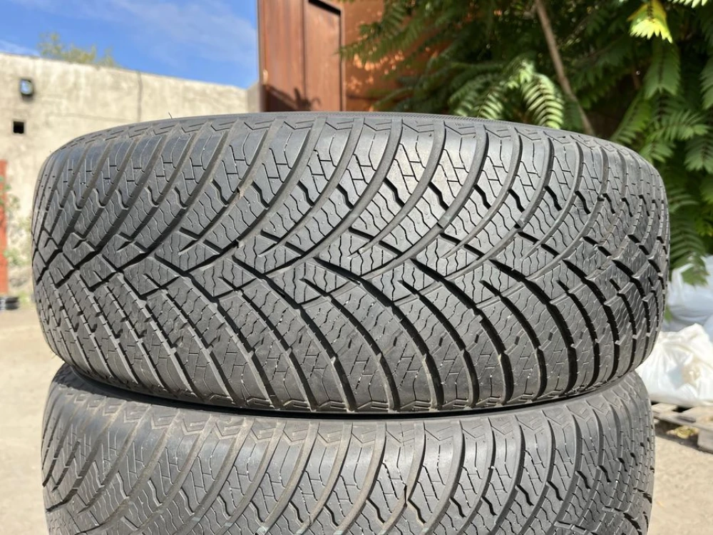 235/55 r19 Zeetex ZT8000 4Season Резина весезонная 23 год