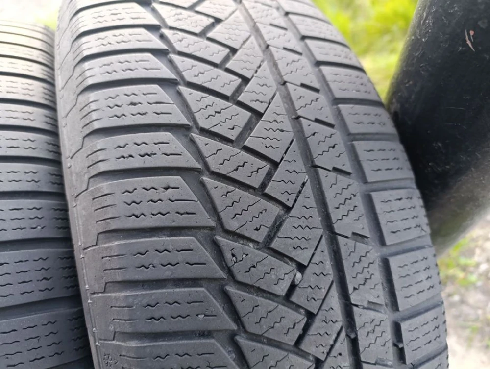 Зимові шини Continental 215/65 R16 резина Р16