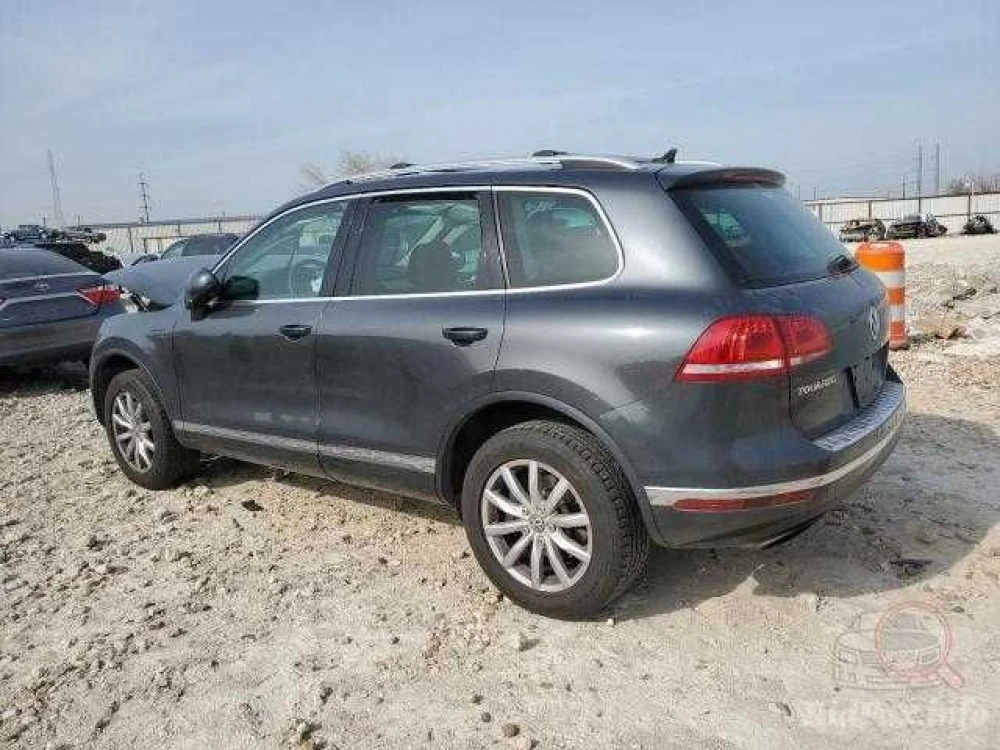 Volkswagen Touareg кузов, запчастини