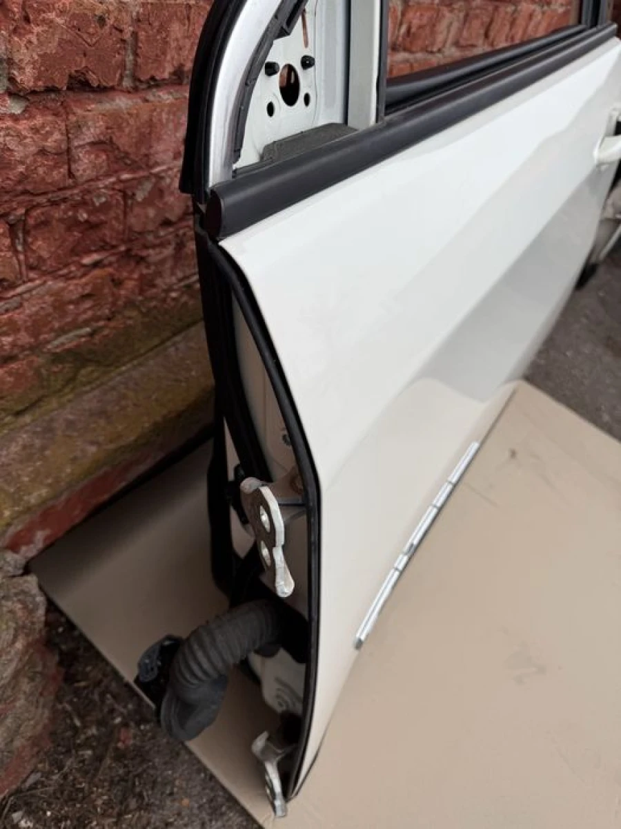 Двери передні ліві jeep compass PW7 без дефектів 2017 2018 2019 2020